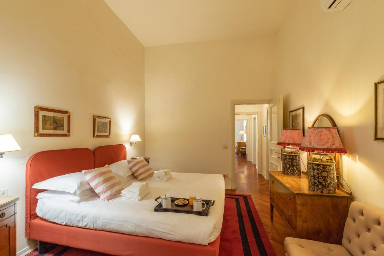 Velluto Elegant Apartment Near The Duomo Florenz Exterior foto